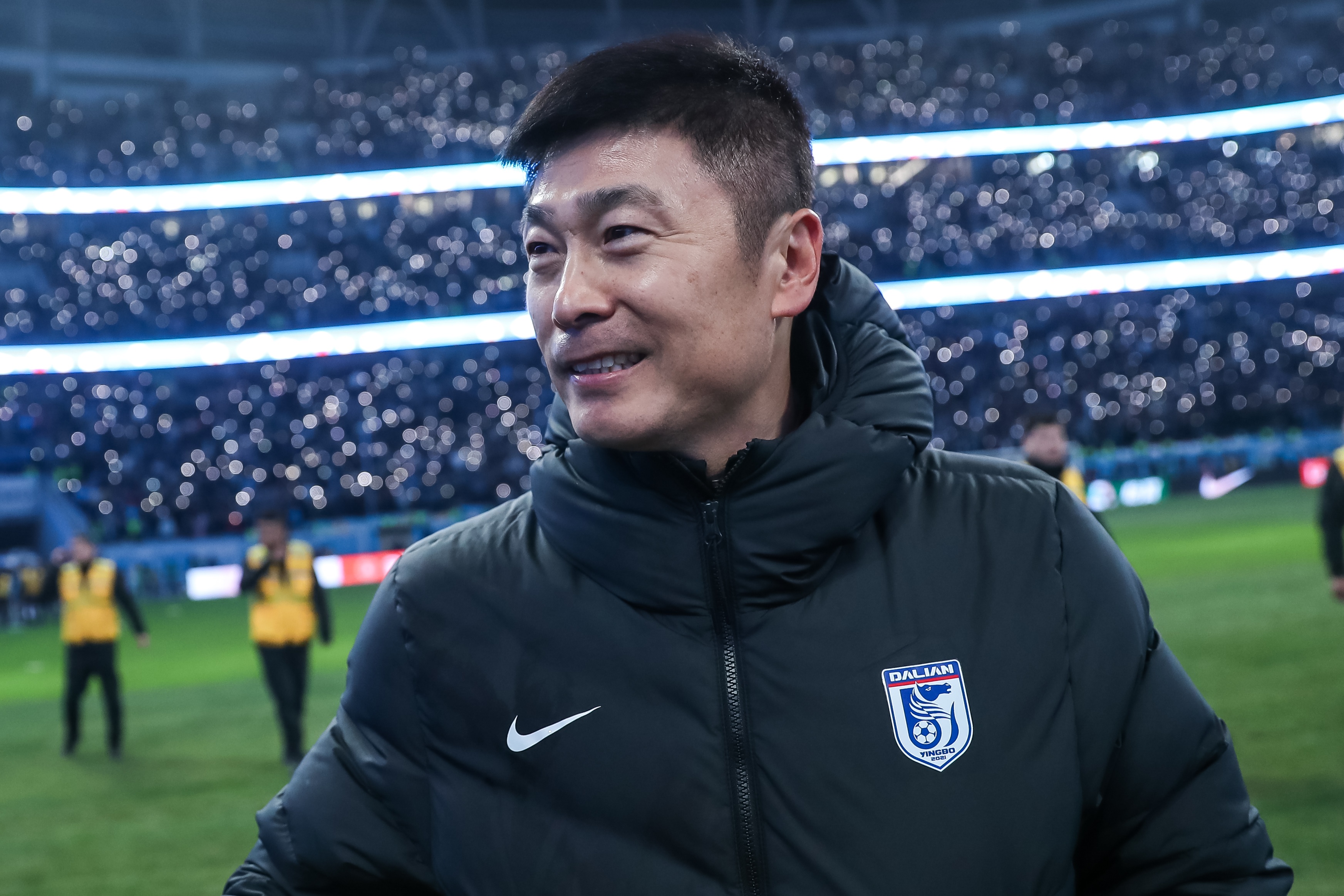 大连英博足协杯首秀:李国旭放话全力以赴 罗竞重返杭州