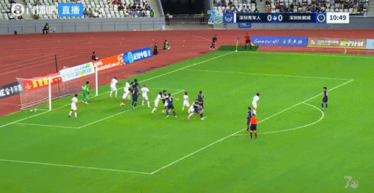 足协杯半场:新鹏城3-0青年人 杜加利奇乌龙+玄智健世界波 足协杯半场:新鹏城3-0青年人 杜加利奇乌龙+玄智健世界波