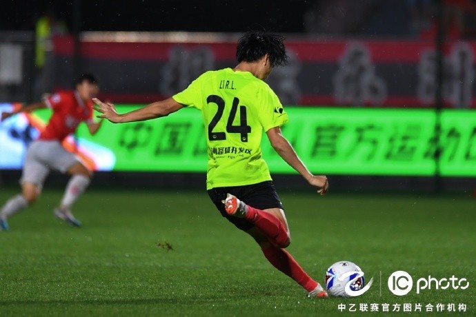 两球落后 海港富盛经开队客场2-2绝平珂缔缘