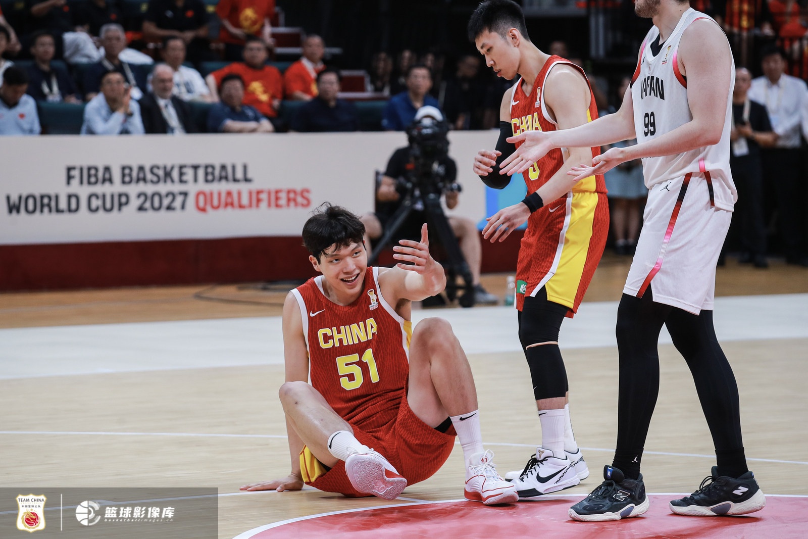 惨败日本19分 中国男篮陷入线性下滑 姚明式天才成唯一解药 惨败日本19分 中国男篮陷入线性下滑 姚明式天才成唯一解药