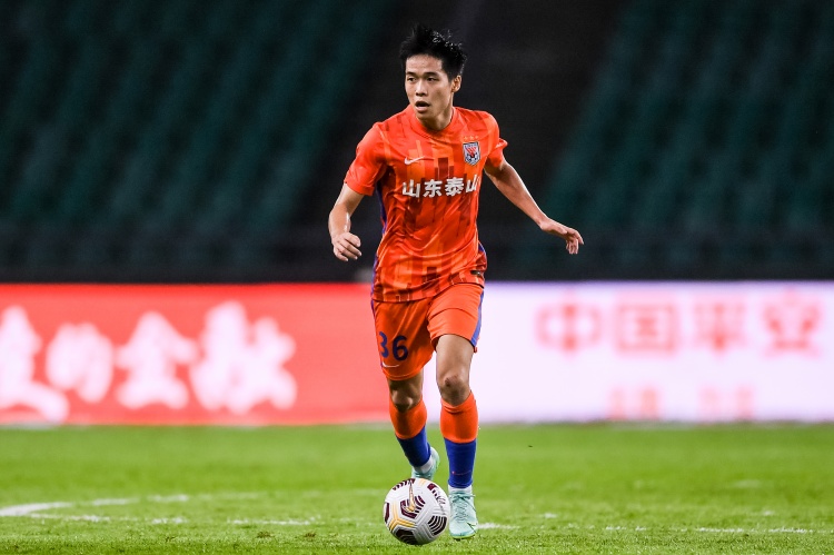 陈永建议:段刘愚难获出场,泰山可启动球员置换补强