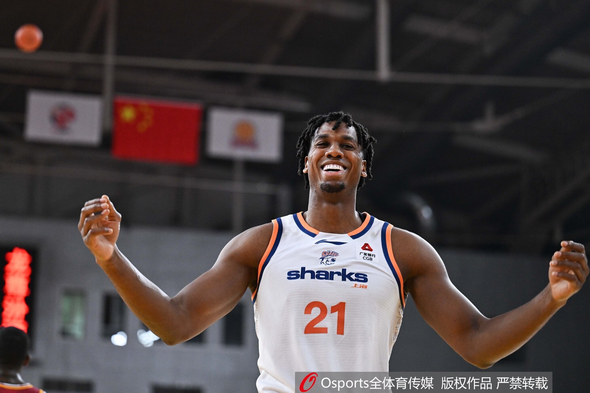 反兴奋剂中心通报:怀特塞德赛内检测违规回归CBA前景堪忧