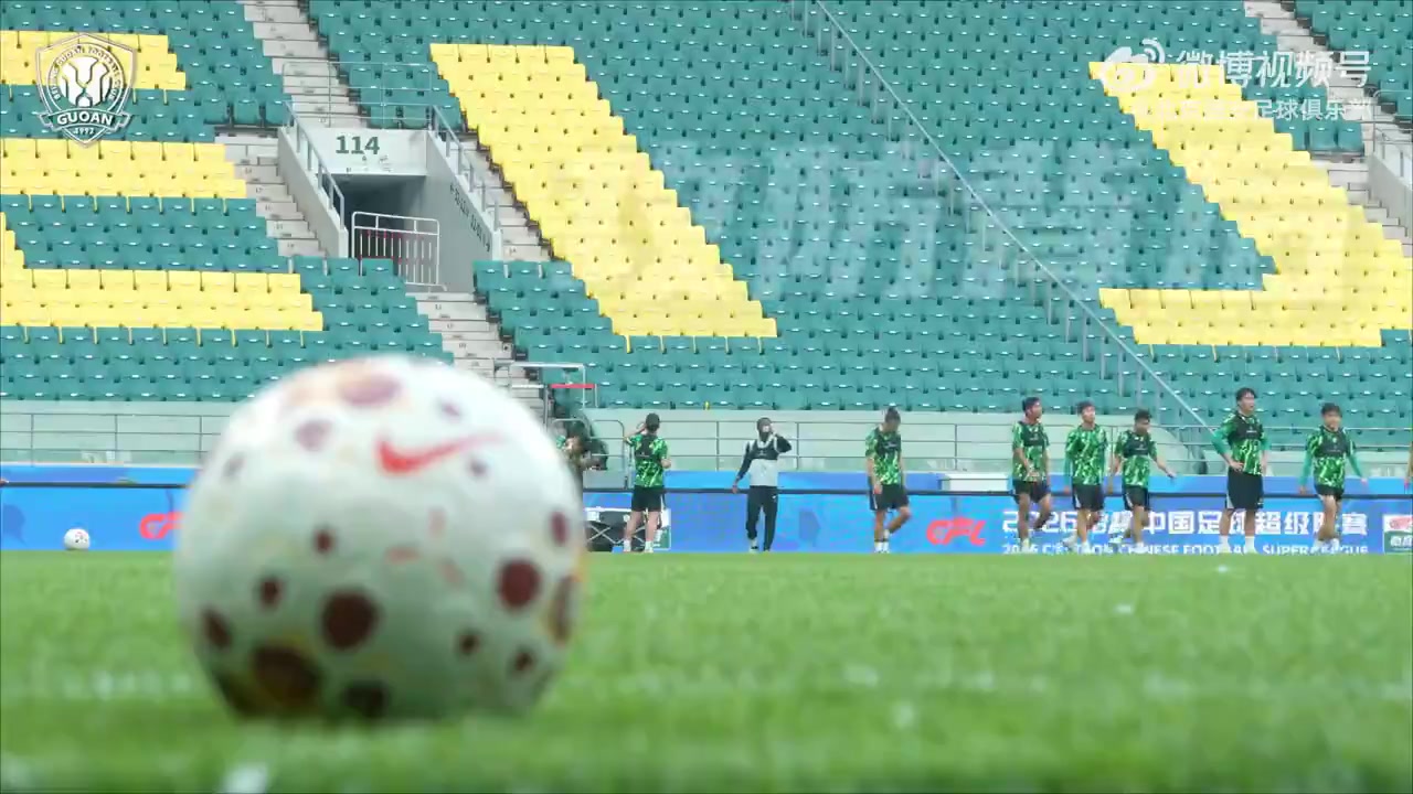 国安联合YiMDC推出《攻防背后》 首期聚焦训练逻辑