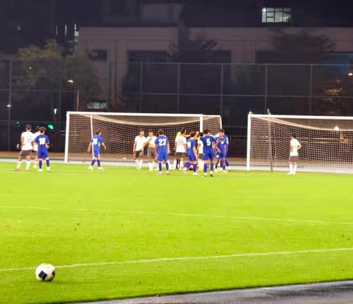 U17国少2-0复仇乌兹别克,赵松源张伯霖各建一功