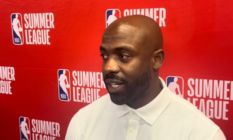 卡卢马34分创夏联生涯新高 湖人91-70轻取独行侠