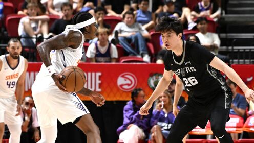 马刺夏联险胜太阳：凯利20分领衔5人上双，韦瑟尔斯9+7关键三分