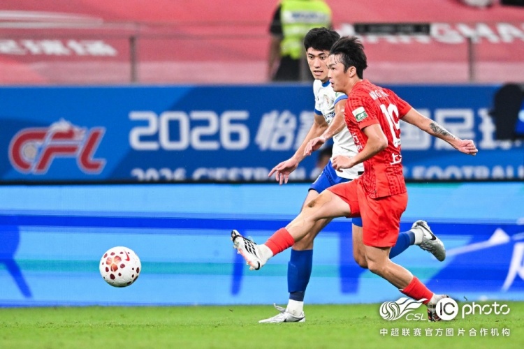 海港主场0-1负泰山，三粒进球被吹后将战重庆
