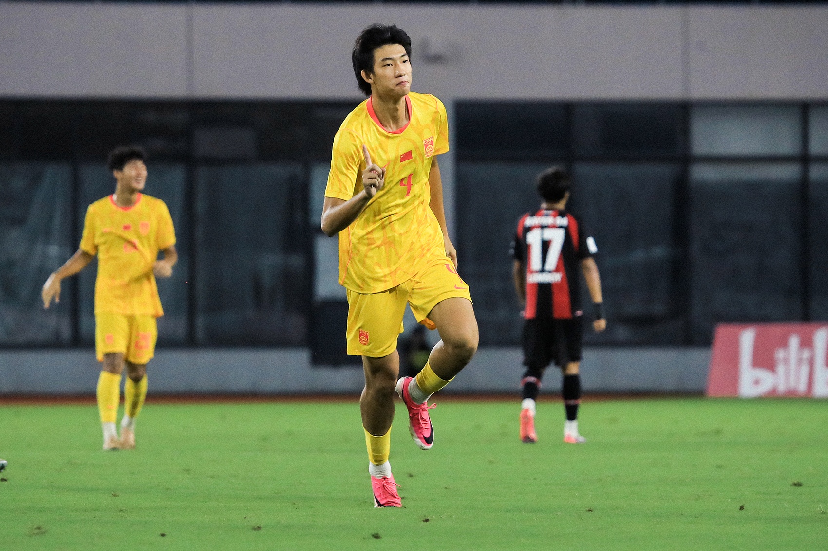 明日之星冠军杯决赛取消 U17国足与阿森纳并列冠军 赵松源留洋或成首选
