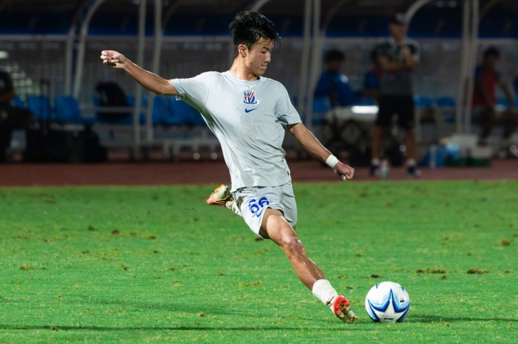 U20联赛申花补赛3-1力克新鹏城 由树杰任意球造乌龙+黄毅豪单刀锁定 U20联赛申花补赛3-1力克新鹏城 由树杰任意球造乌龙+黄毅豪单刀锁定