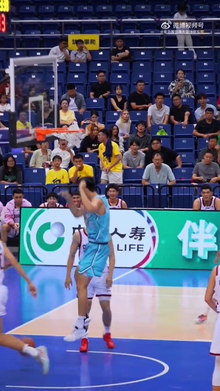 2026年CBA夏季联赛(青岛)双星锦湖杯 青岛险胜山西豪取三连胜!