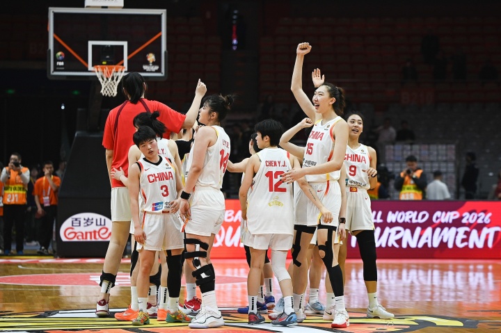 媒体人:外线球员别死板依赖韩旭/张子宇 需主动进攻才能帮助内线
