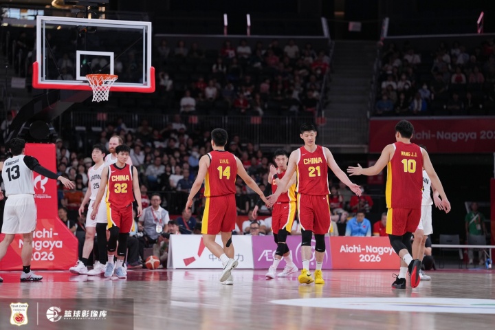 解说:相似的问题永远无法解决 中国男篮未来的希望会有多大?